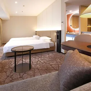 **** Hotel The Cypress Mercure Japan